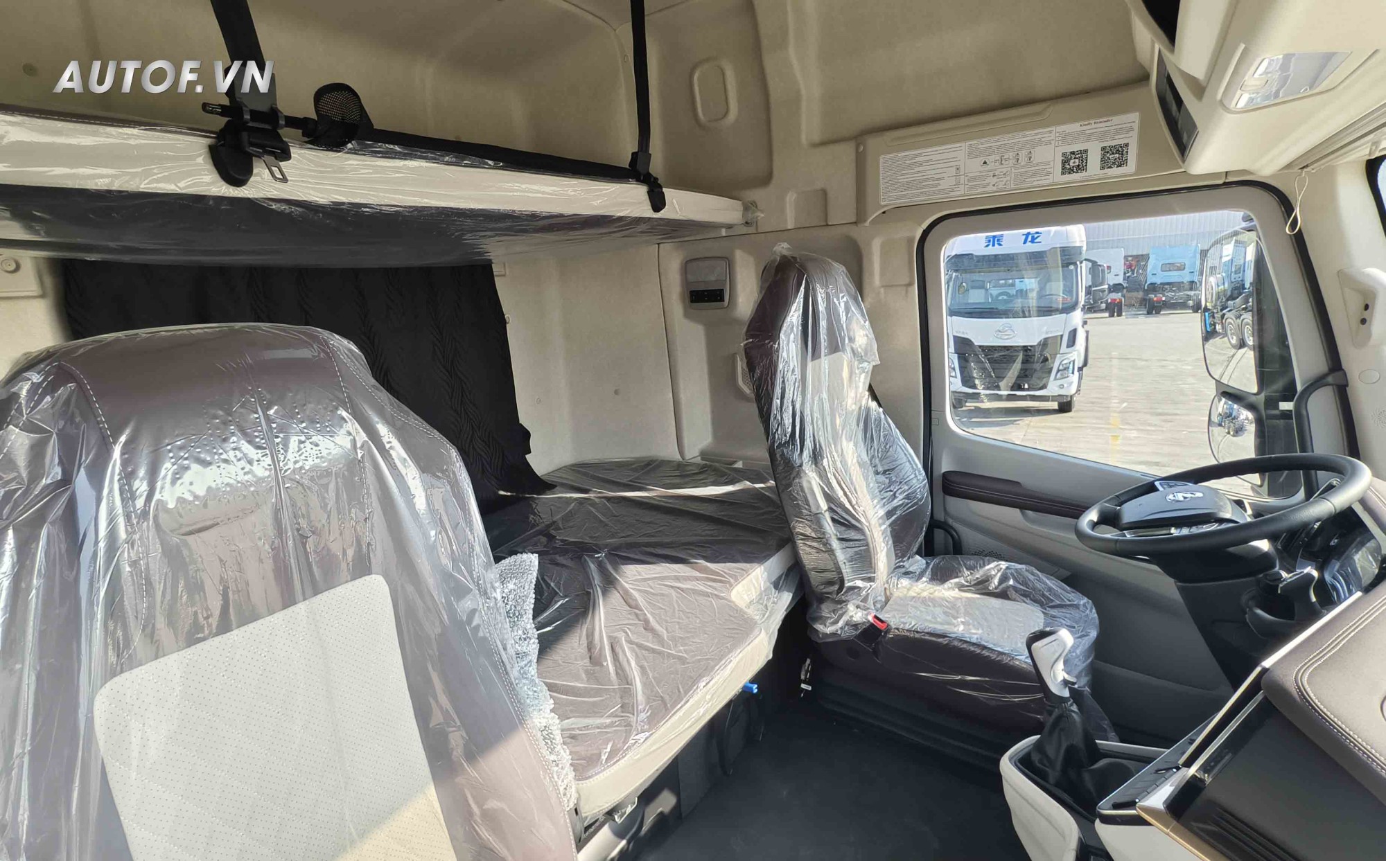 Đầu kéo Chenglong HK 470HP Cầu Láp